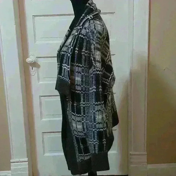 Victoria's Secret Oversized Cardigan K0277 - Picture 5 of 8